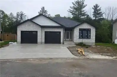 784 CAMPBELL Avenue Kincardine Ontario N2Z 1W1