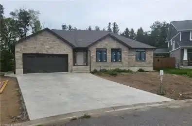 772 CAMPBELL Avenue Kincardine Ontario N2Z 1W1
