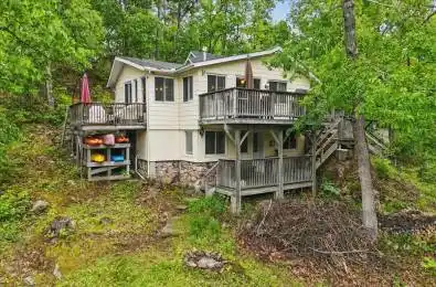 3559 Harbour Point Lane Smith-Ennismore-Lakefield Ontario K0L 2H0