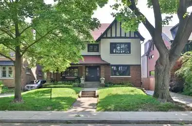 11 Conrad Avenue Toronto C02 Ontario M6G 3G4