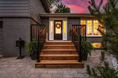 24 Upminster Crescent Toronto W08 Ontario M9B 5W2