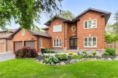 1792 Grosvenor Place Mississauga Ontario L5L 3V8
