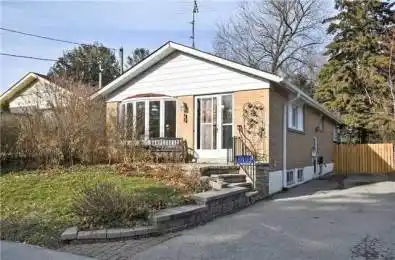 38 Copping Road Unit# Main Toronto E09 Ontario M1G 3J8
