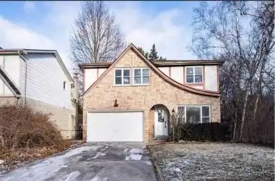 34 Ferrah Street Markham Ontario L3R 1N5