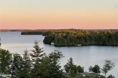 1050 PAIGNTON HOUSE Road Unit# 1337 Muskoka Lakes Ontario P0B 1G0
