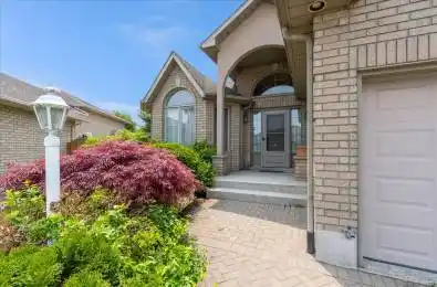 66 Chelmsford Place Hamilton Ontario L8H 7T3