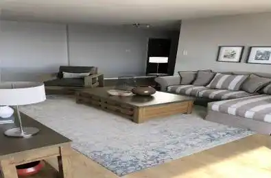 301 Prudential Drive Unit# 907 Toronto E04 Ontario M1P 4V3