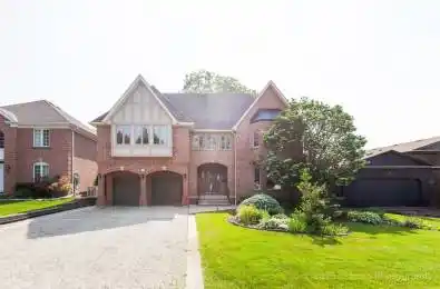 10 Trevithick Terrace St. Thomas Ontario N5R 5Y2