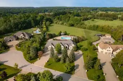 22 Riverstone Court East Gwillimbury Ontario L0G 1V0