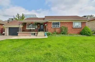 72 Cork Avenue Toronto W04 Ontario M6B 2Y2
