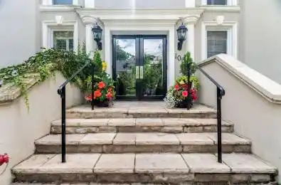 105 Heath Street Unit# 3 Toronto C02 Ontario M4V 1T5