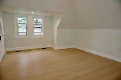 79 Sanford Avenue Unit# 3 Hamilton Ontario L8M 2G7