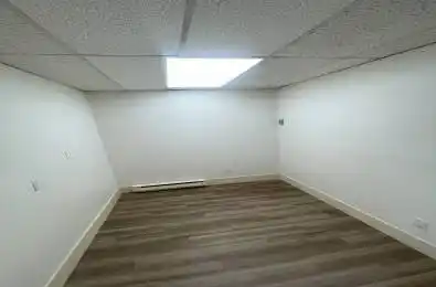 855 Broadview Avenue Unit# 304-6 Toronto E03 Ontario M4K 3Z1