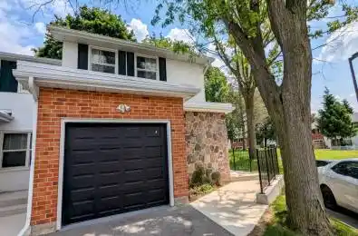 431 Keats Way Unit# 5 Waterloo Ontario N2L 5S7
