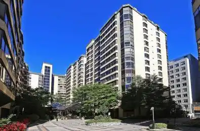 280 Simcoe Street Unit# 205 Toronto C01 Ontario M5T 2Y5