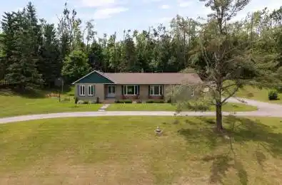 32 Old Scotia Place Oro-Medonte Ontario L3V 6H2