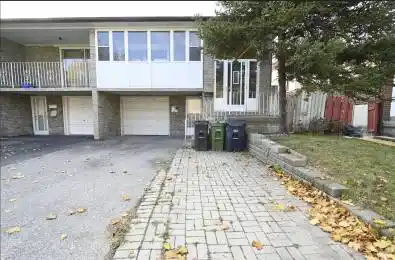 88 Glendower Circuit Unit# Main Toronto E05 Ontario M1T 2Z4