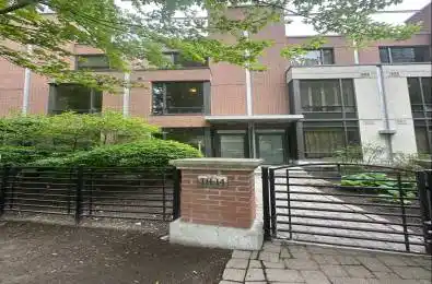 23 Sheppard Avenue Unit# Th14 Toronto C14 Ontario M2N 0C8