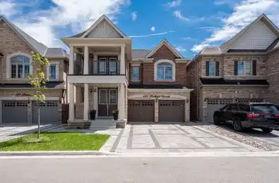105 Benhurst Crescent Brampton Ontario L7A 5A4