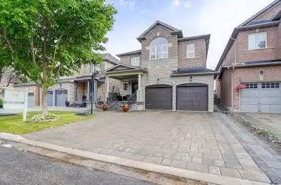 70 Reginald Lamb Crescent Markham Ontario L6B 0B5