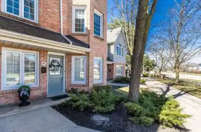 2110 Cleaver Avenue Unit# 102 Burlington Ontario L7M 3Z3