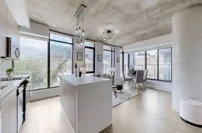 111 Bathurst Street Unit# 314 Toronto C01 Ontario M5V 0M9