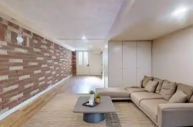 126 Beaconsfield Avenue Unit# Lower Toronto C01 Ontario M6J 3J6