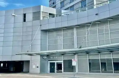 38 Lee Centre Drive Unit# 1907 Toronto E09 Ontario M1H 3J7