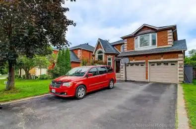 90 Hidden Trail Avenue Richmond Hill Ontario L4C 0H1