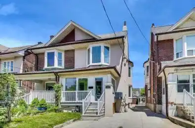 62 Hounslow Heath Road Toronto W03 Ontario M6N 1G8