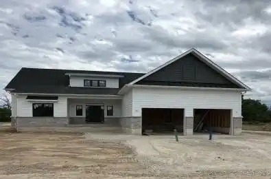 5 Foyston Gate Springwater Ontario L9X 0A1