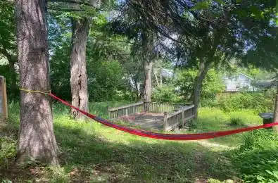 16 Cora Street Huntsville Ontario P1H 1T5