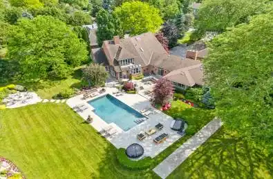 19 Lorraine Gardens Toronto W08 Ontario M9B 4Z5