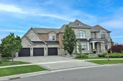 146 Degrey Drive Brampton Ontario L6P 3X7