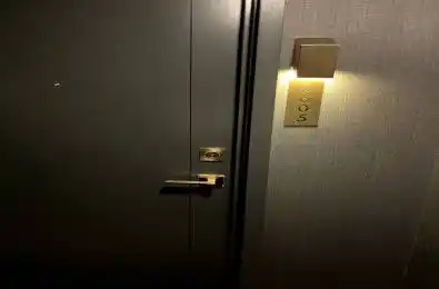 50 Charles Street Unit# 3605 Toronto C08 Ontario M4Y 0C3