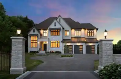 196 Kennedy Street Aurora Ontario L4G 2L7