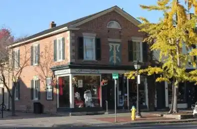 106 Queen Street Unit# #2 Niagara-on-the-Lake Ontario L0S 1J0