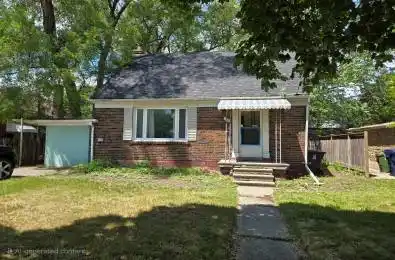 28 Ambleside Avenue Toronto W07 Ontario M8Z 2H6
