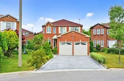 18 Littleborough Court Toronto E10 Ontario M1C 4S5