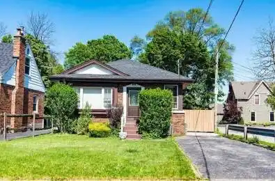 16 Kingsmount Street Hamilton Ontario L8S 3L3