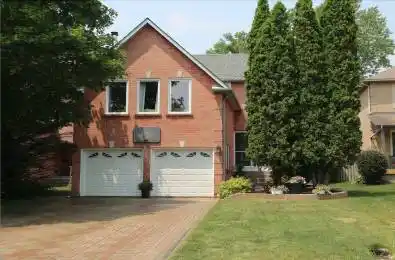 28 Valley Centre Drive Toronto E11 Ontario M1X 1K7