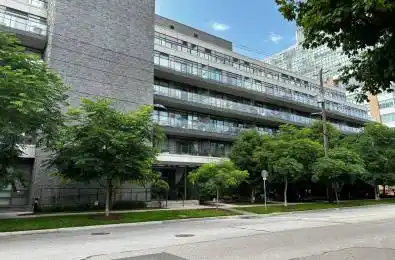 8 Fieldway Road Unit# 303 Toronto W08 Ontario M8Z 0C3