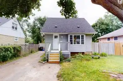 11 Newton Street Barrie Ontario L4M 3N2