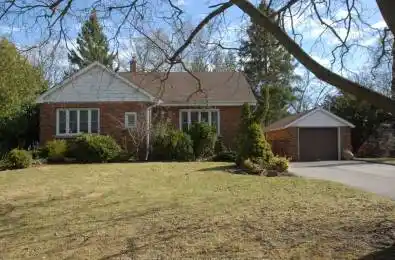 11 Maple Lane Markham Ontario L3R 1R1