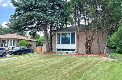 22 Royal Doulton Drive Toronto C13 Ontario M3A 1N5