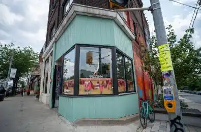 1615 Dundas Street Toronto C01 Ontario M6K 1T9