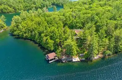 1 ISLAND SL 19 Island Muskoka Lakes Ontario P0B 1M0
