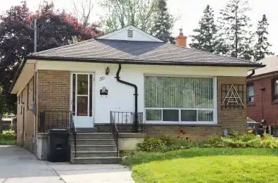 30 Northampton Drive Toronto W08 Ontario M9B 4S6