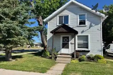 822 St. Mary's Street Peterborough Central Ontario K9J 4H3