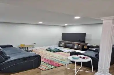 2385 Hargood Place Unit# Lower Mississauga Ontario L5M 3G2